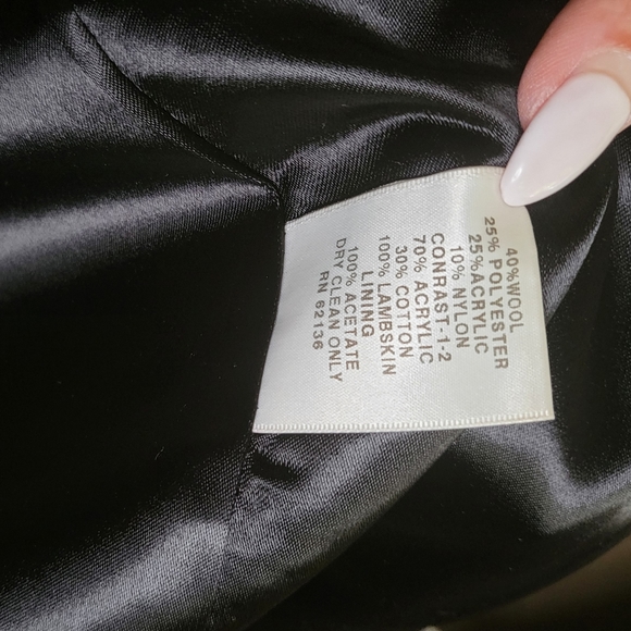 GUESS coat with removable fur collar size 6 - Picture 7 of 9